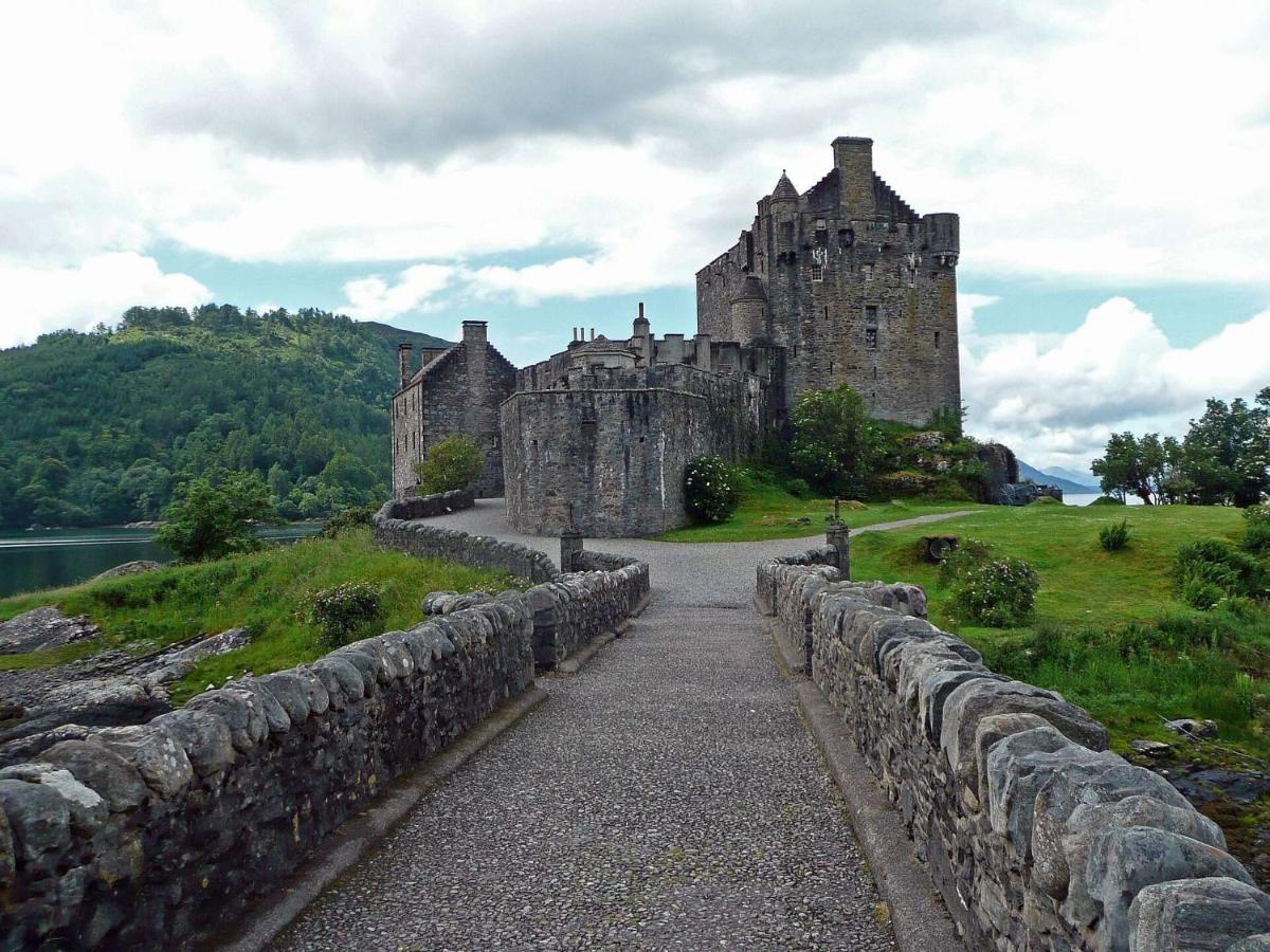 Newburgh Inn Ellon ภายนอก รูปภาพ